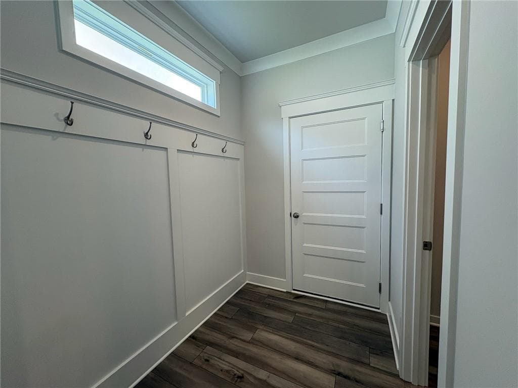 5 bedroom, 4 bathroom, 2,886 sq ft single family residence for sale at 10 Commons Way, Cartersville, GA 30120 — photo 9
