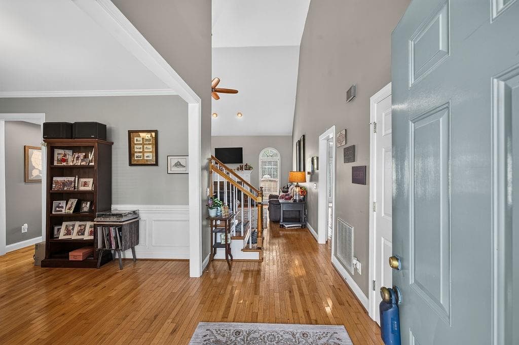 5 bedroom, 5 bathroom, 3,200 sq ft single family residence for sale at 120 Wexford Drive, Calhoun, GA 30701 — photo 3