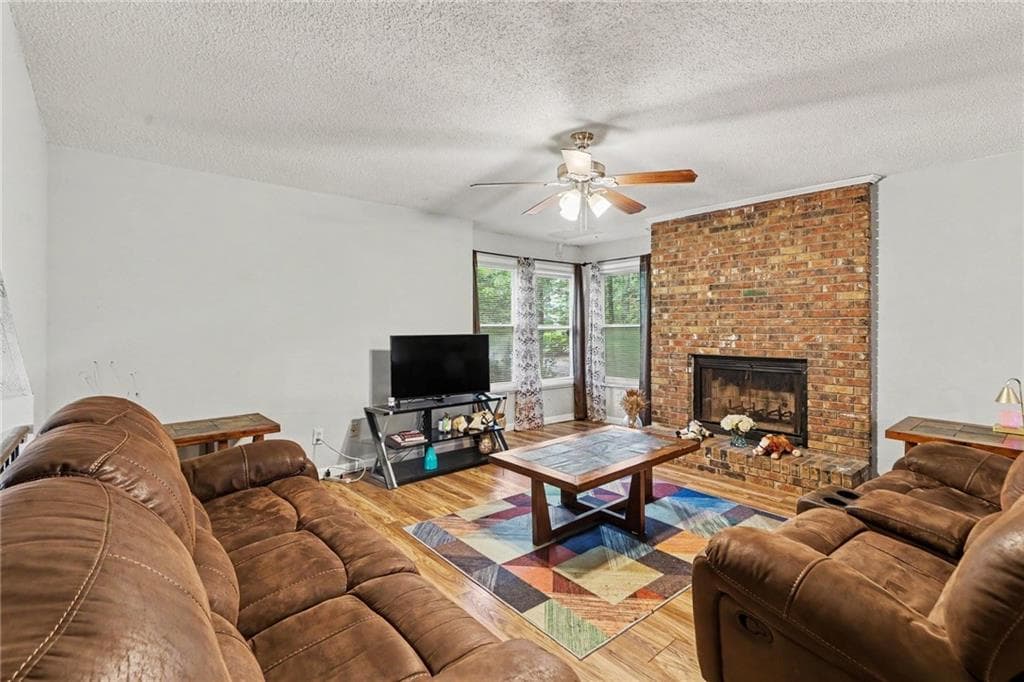 4 bedroom, 3 bathroom, 1,974 sq ft single family residence for sale at 5894 Sutton Drive, Douglasville, GA 30135 — photo 6