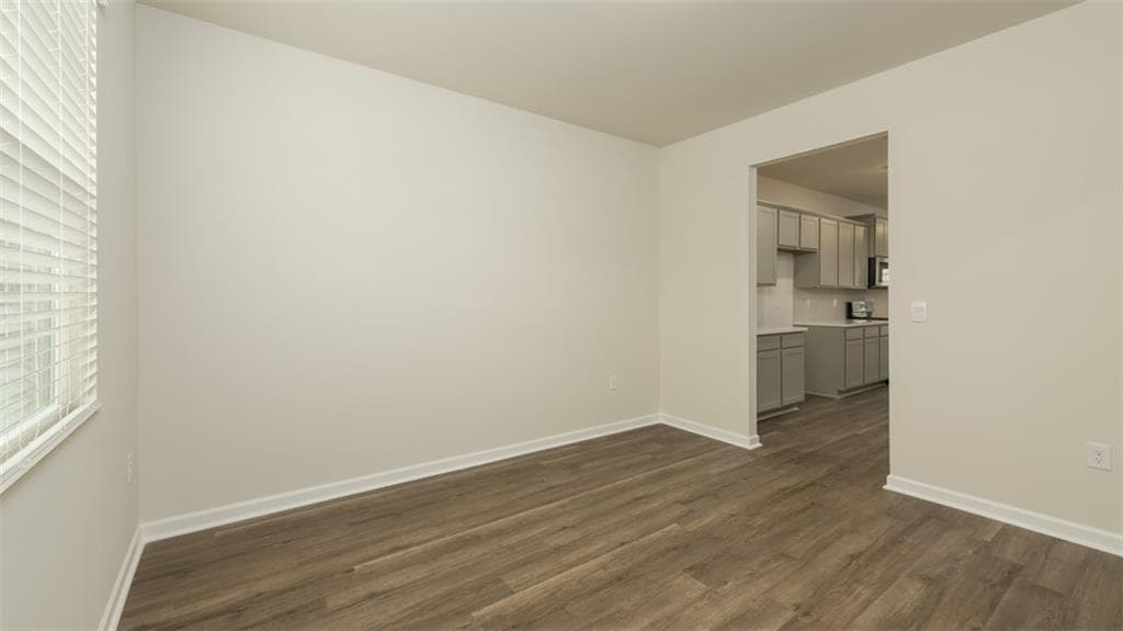 5 bedroom, 3 bathroom, 3,227 sq ft single family residence for sale at 2241 Edgecombe Lane, Dacula, GA 30019 — photo 3