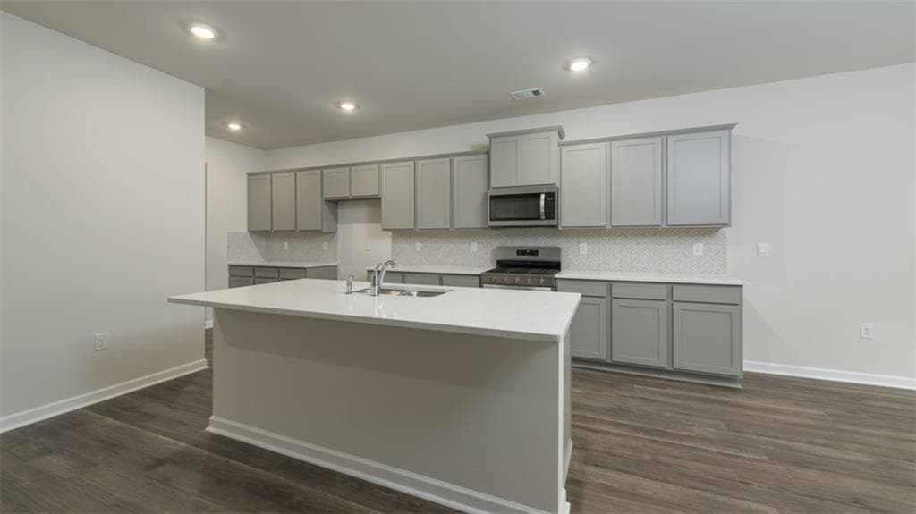 5 bedroom, 3 bathroom, 3,227 sq ft single family residence for sale at 2241 Edgecombe Lane, Dacula, GA 30019 — photo 10