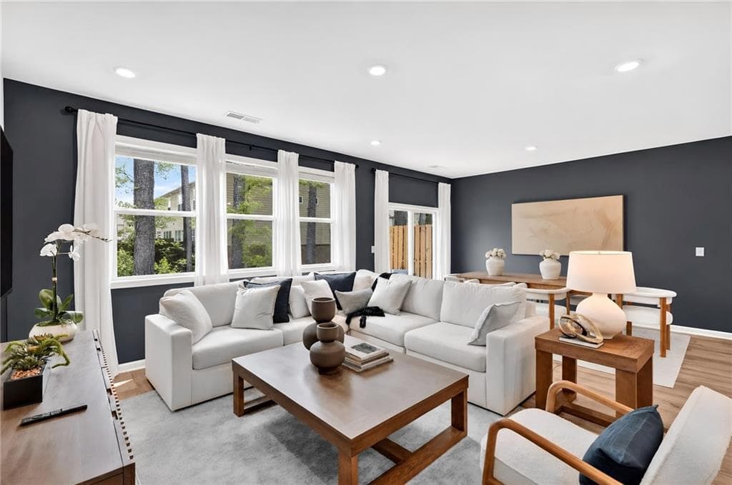 3 bedroom, 3 bathroom, 1,825 sq ft townhouse under contract at 534 East Rope Mill 22, Holly Springs, GA 30115 — photo 6