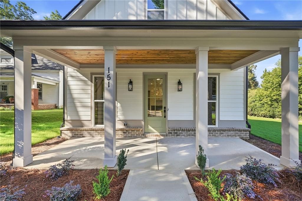 4 bedroom, 3 bathroom, 2,705 sq ft single family residence for sale at 151 A W Roberts Drive, Ball Ground, GA 30107 — photo 6
