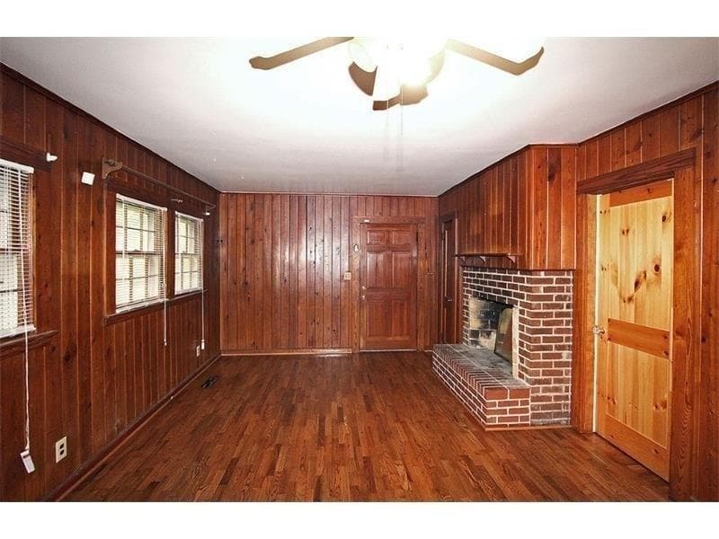 3 bedroom, 1 bathroom, 1,218 sq ft single family residence for sale at 3461 Lee Street, College Park, GA 30337 — photo 7