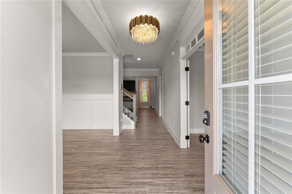 5 bedroom, 4 bathroom, 3,540 sq ft single family residence for rent at 4656 Silver Oak Drive, Gainesville, GA 30504 for $3,750 a month — photo 2