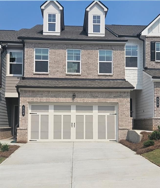 3 bedroom, 3 bathroom, 1,825 sq ft townhouse under contract at 534 East Rope Mill 22, Holly Springs, GA 30115