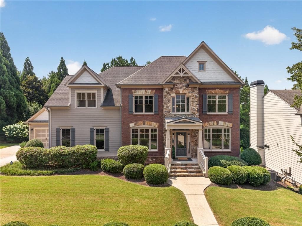 5 bedroom, 4 bathroom, 2,852 sq ft single family residence under contract at 4715 Westgate Drive, Cumming, GA 30040 — photo 2