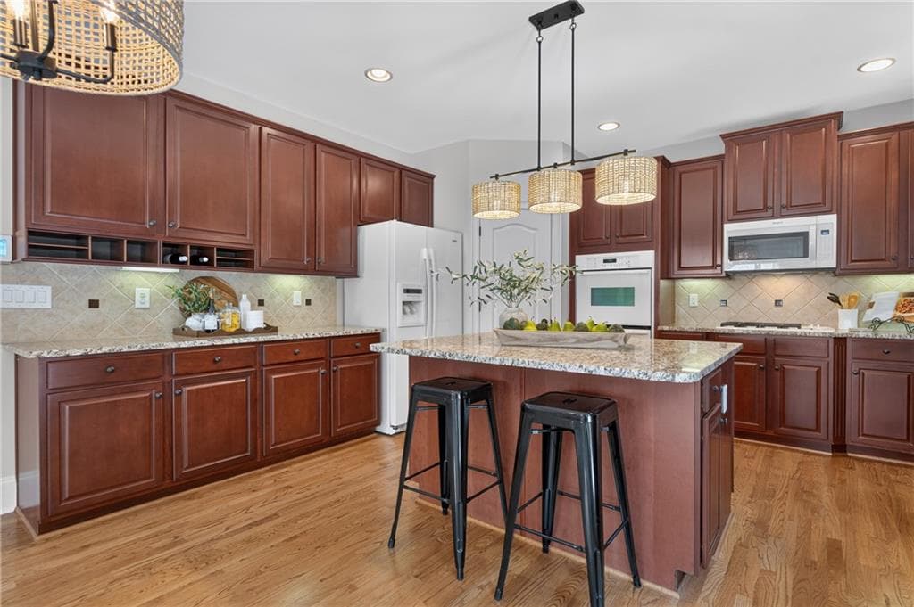 5 bedroom, 4 bathroom, 2,852 sq ft single family residence under contract at 4715 Westgate Drive, Cumming, GA 30040 — photo 6
