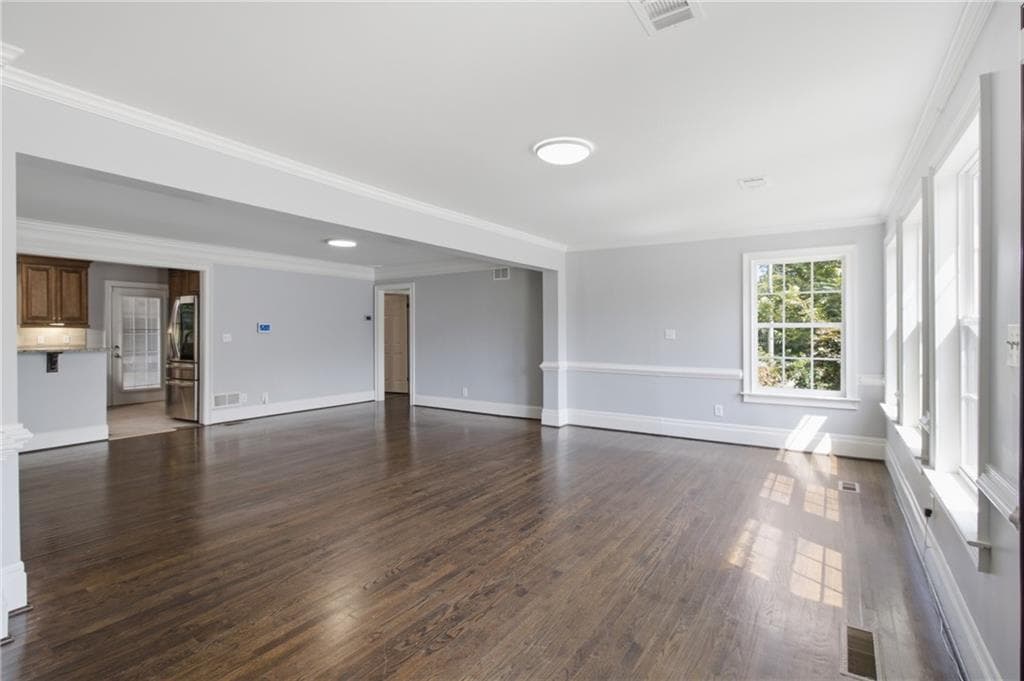 5 bedroom, 3 bathroom, 2,000 sq ft single family residence for sale at 2090 Panstone Court, Marietta, GA 30060 — photo 10