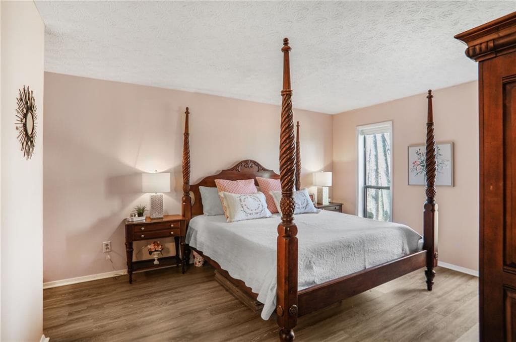 2 bedroom, 2 bathroom, 1,216 sq ft condominium for sale at 210 Woodcliff Drive, Atlanta, GA 30350 — photo 10