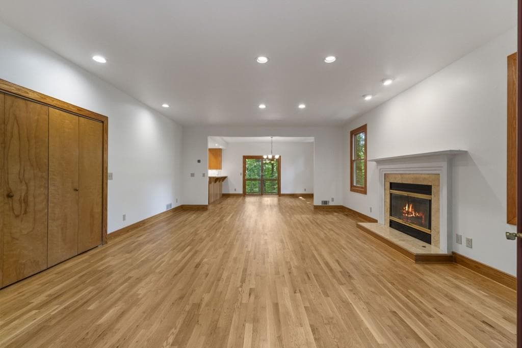 4 bedroom, 3 bathroom, 3,764 sq ft single family residence for sale at 3886 Harts Mill Lane, Brookhaven, GA 30319 — photo 5