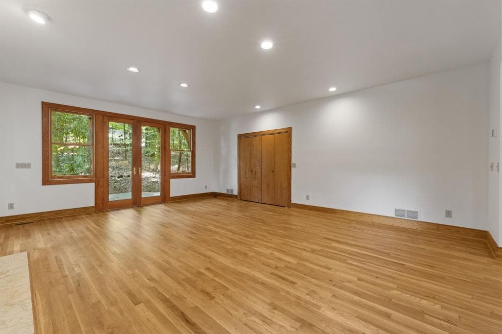 4 bedroom, 3 bathroom, 3,764 sq ft single family residence for sale at 3886 Harts Mill Lane, Brookhaven, GA 30319 — photo 10