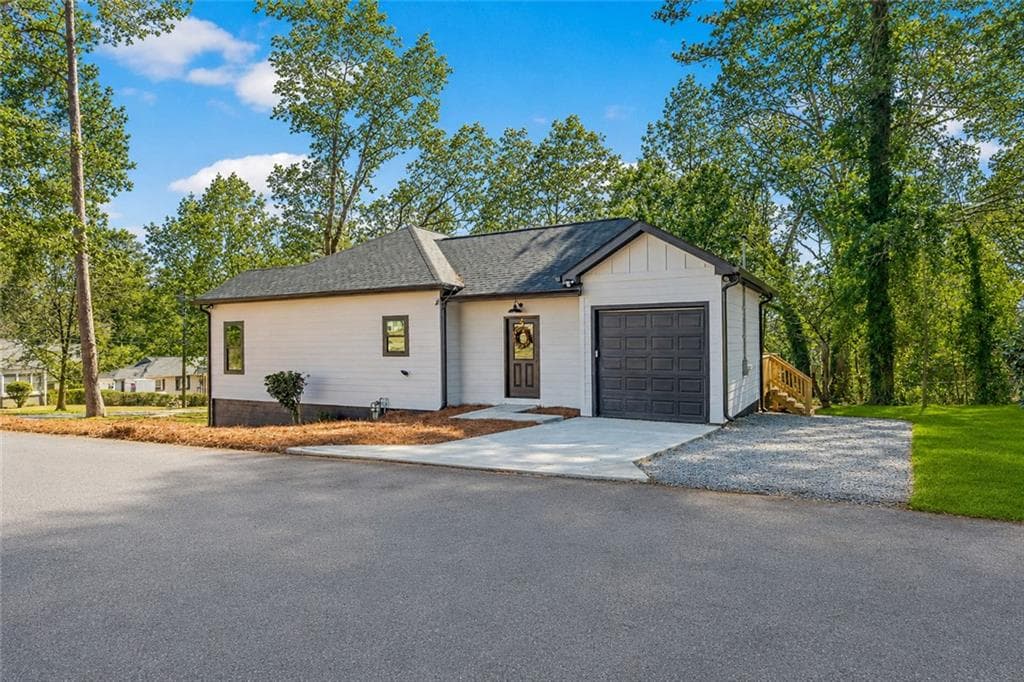 3 bedroom, 3 bathroom, 1,620 sq ft single family residence for sale at 1461 Westridge Road, Atlanta, GA 30311 — photo 6