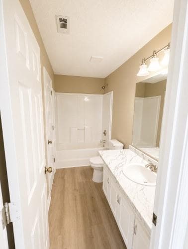 4 bedroom, 2 bathroom, 1,477 sq ft single family residence for sale at 5706 Hidden Brook Circle, Atlanta, GA 30349 — photo 10