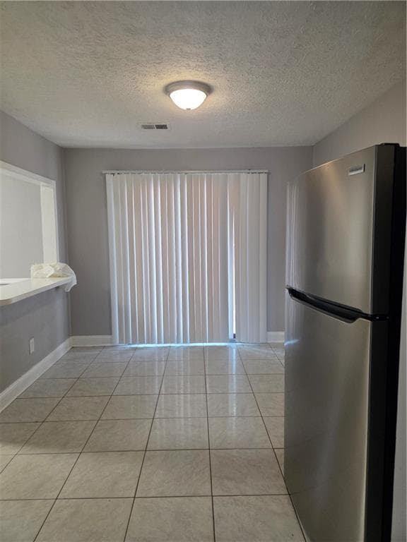3 bedroom, 3 bathroom, 1,566 sq ft condominium for sale at 2340 Beaver Ruin Road UN25, Norcross, GA 30071 — photo 3