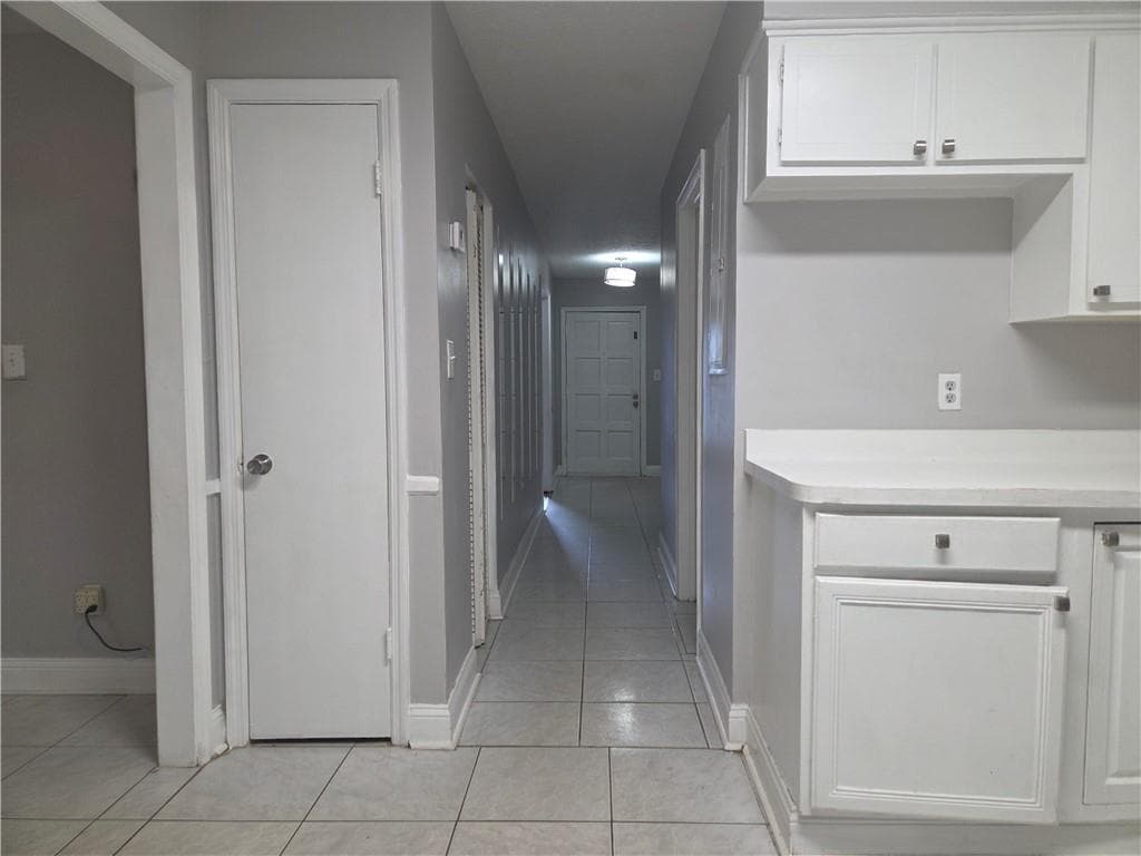 3 bedroom, 3 bathroom, 1,566 sq ft condominium for sale at 2340 Beaver Ruin Road UN25, Norcross, GA 30071 — photo 5
