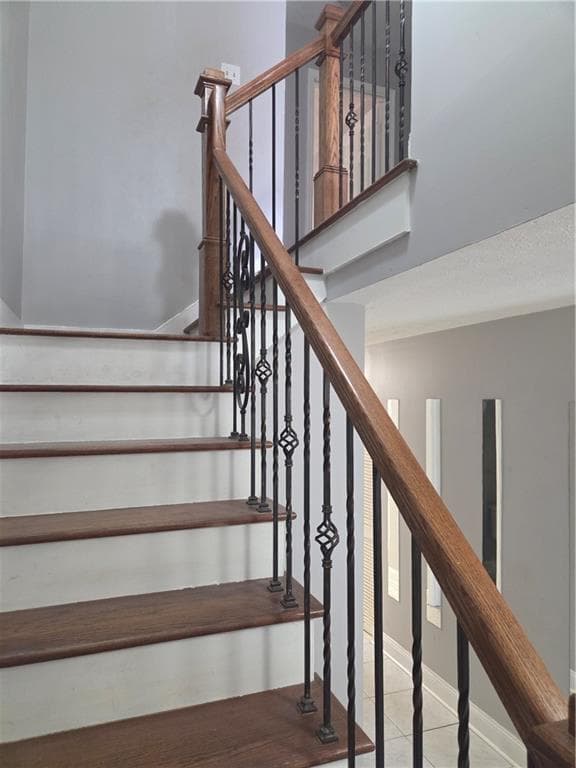 3 bedroom, 3 bathroom, 1,566 sq ft condominium for sale at 2340 Beaver Ruin Road UN25, Norcross, GA 30071 — photo 8