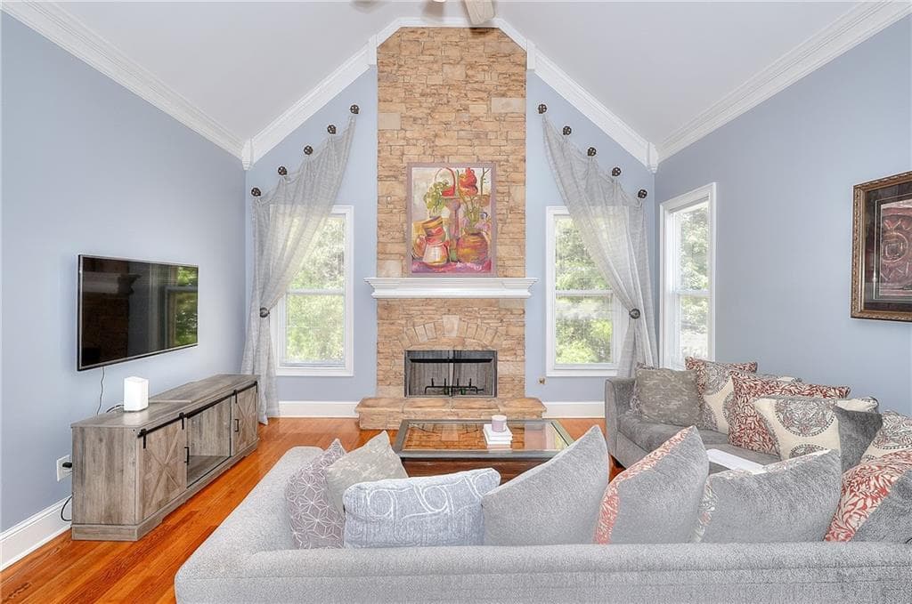 5 bedroom, 5 bathroom, 5,641 sq ft single family residence for sale at 3089 Brombley Drive, Conyers, GA 30013 — photo 2