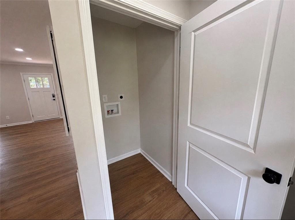 3 bedroom, 2 bathroom, 1,214 sq ft single family residence for sale at 237 S Myrtle Street, Winder, GA 30680 — photo 9