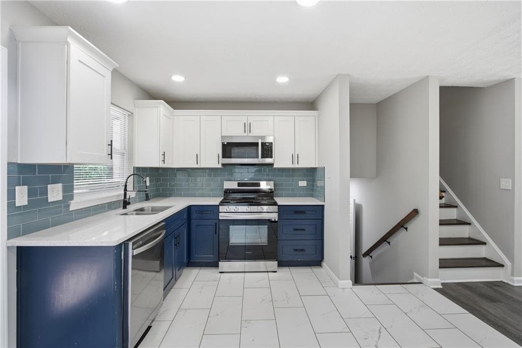 4 bedroom, 3 bathroom, 1,500 sq ft single family residence for sale at 5918 Sierra Drive, Norcross, GA 30071 — photo 7
