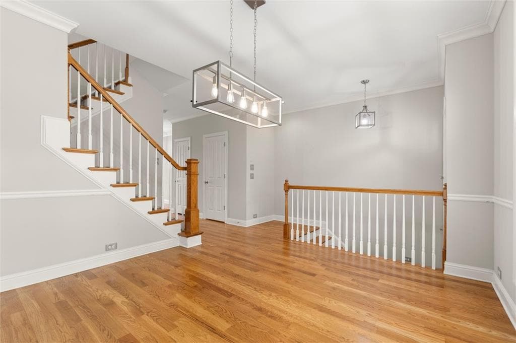 3 bedroom, 4 bathroom, 1,994 sq ft townhouse under contract at 10728 Ellicot Way, Alpharetta, GA 30022 — photo 6
