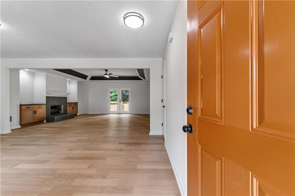 3 bedroom, 2 bathroom, 1,810 sq ft single family residence for sale at 2125 Brandon Acres Drive, Buford, GA 30519 — photo 5