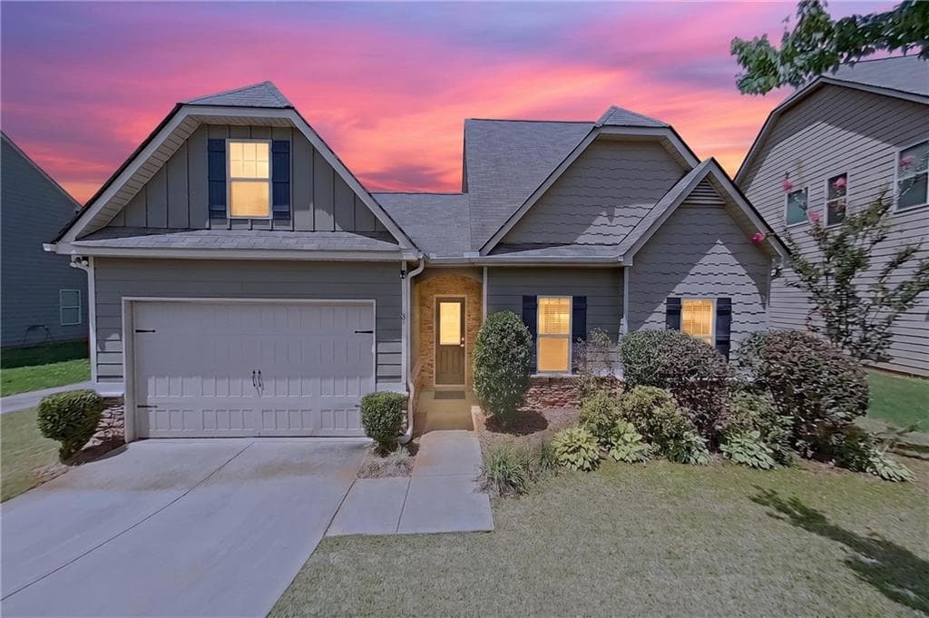 3 bedroom, 3 bathroom, 2,176 sq ft single family residence for sale at 2530 Grayton Loop, Villa Rica, GA 30180 — photo 3