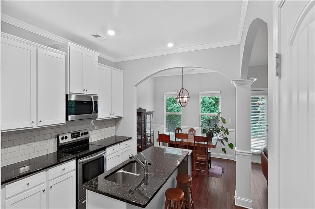3 bedroom, 3 bathroom, 2,176 sq ft single family residence for sale at 2530 Grayton Loop, Villa Rica, GA 30180 — photo 6