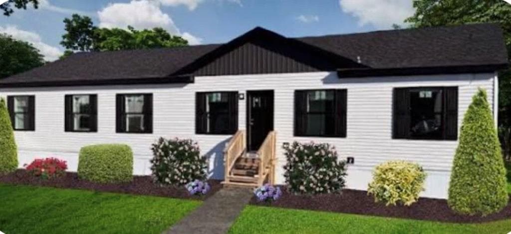 4 bedroom, 2 bathroom, 1,740 sq ft single family residence for sale at 234 Vaughn Circle, Griffin, GA 30223