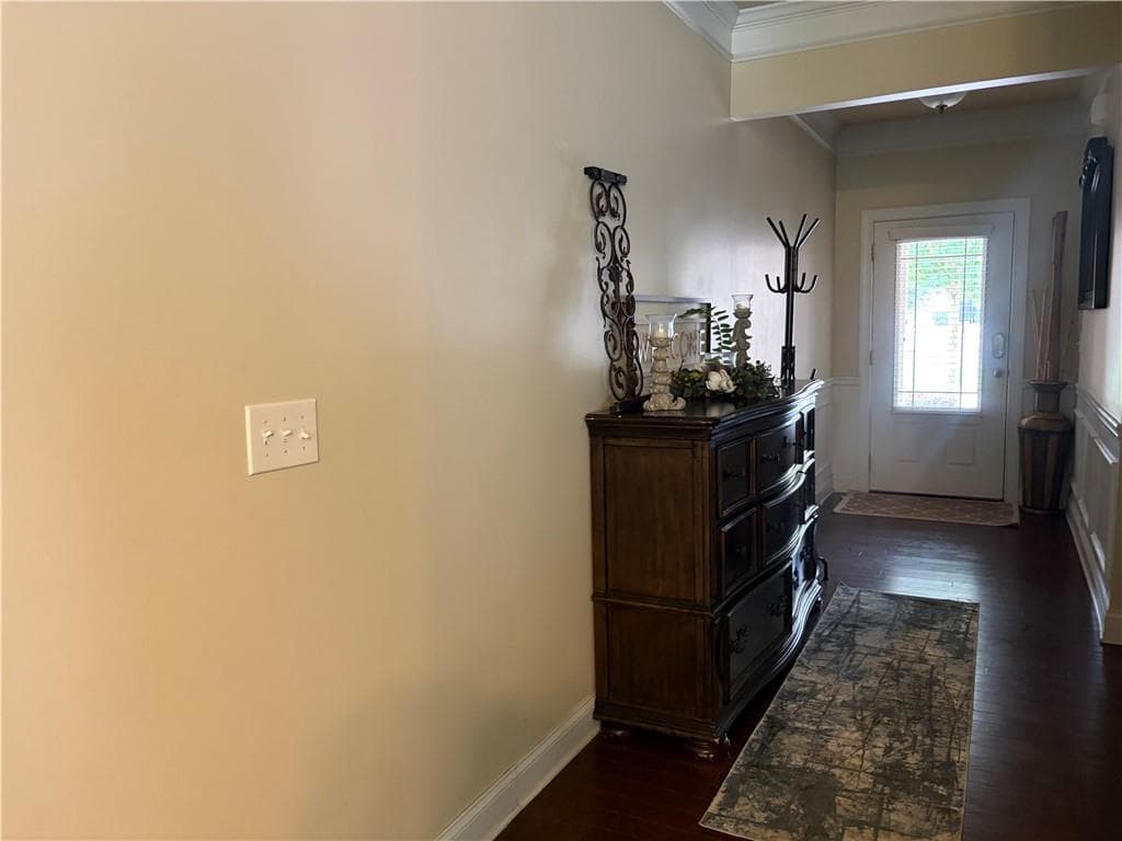 3 bedroom, 3 bathroom, 2,278 sq ft townhouse for rent at 3470 Flamingo Lane, Alpharetta, GA 30004 for $2,999 a month — photo 2