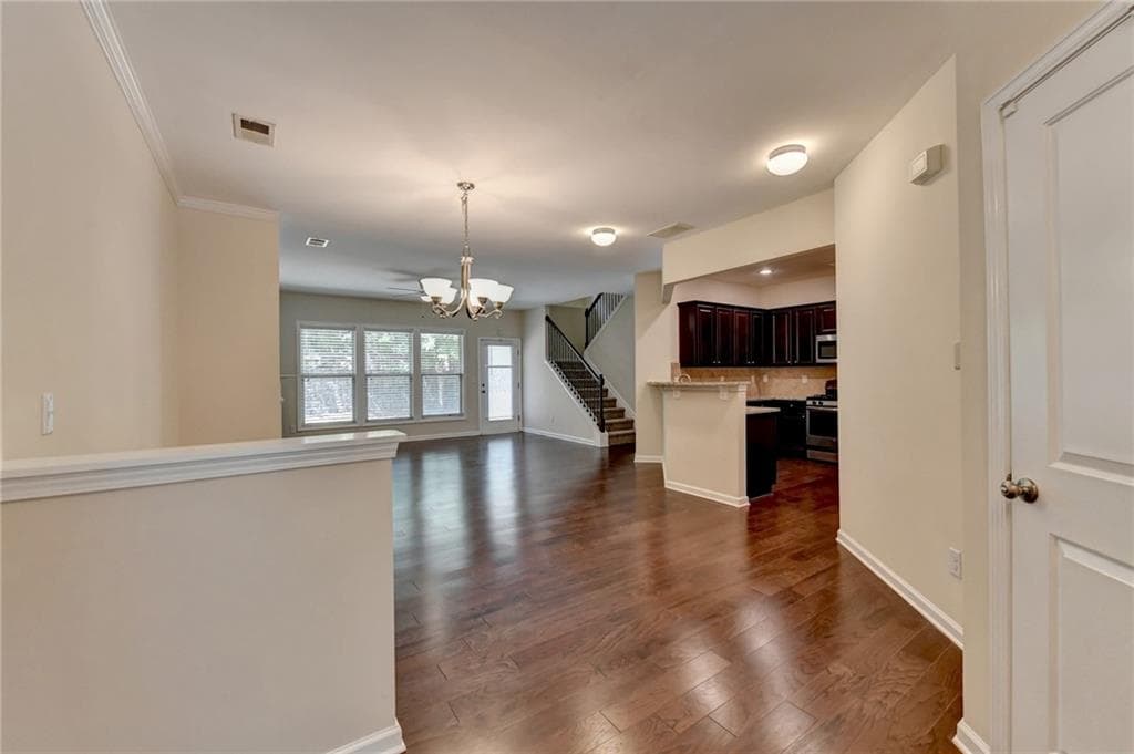 3 bedroom, 3 bathroom townhouse for rent at 2152 Greencrest Circle, Alpharetta, GA 30004 for $2,775 a month — photo 8