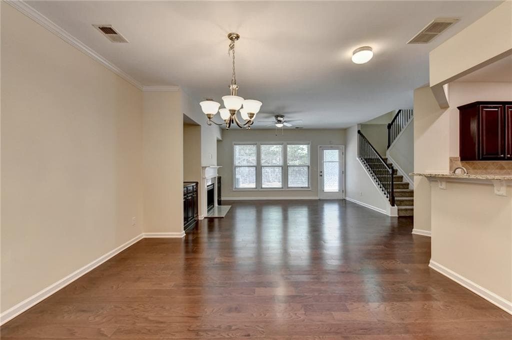 3 bedroom, 3 bathroom townhouse for rent at 2152 Greencrest Circle, Alpharetta, GA 30004 for $2,775 a month — photo 9