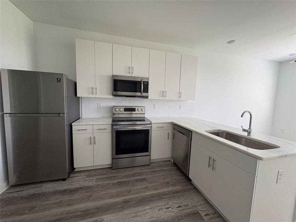 1 bedroom, 1 bathroom, 657 sq ft condominium for rent at 525 Parkway Drive 512, Atlanta, GA 30354 for $1,500 a month — photo 5