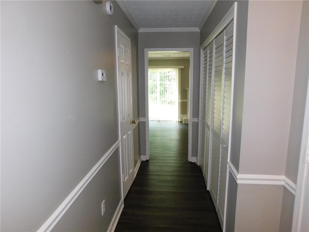2 bedroom, 3 bathroom, 1,212 sq ft townhouse for rent at 2775 New South Drive, Marietta, GA 30066 for $1,795 a month — photo 3