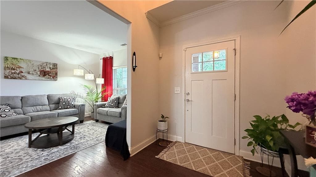 5 bedroom, 3 bathroom, 3,439 sq ft single family residence for rent at 1810 Kingsbridge Court, Suwanee, GA 30024 for $2,950 a month — photo 2