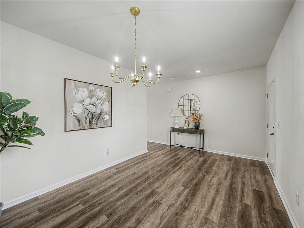 4 bedroom, 3 bathroom, 2,132 sq ft single family residence for sale at 409 Matera Drive, Cartersville, GA 30120 — photo 6