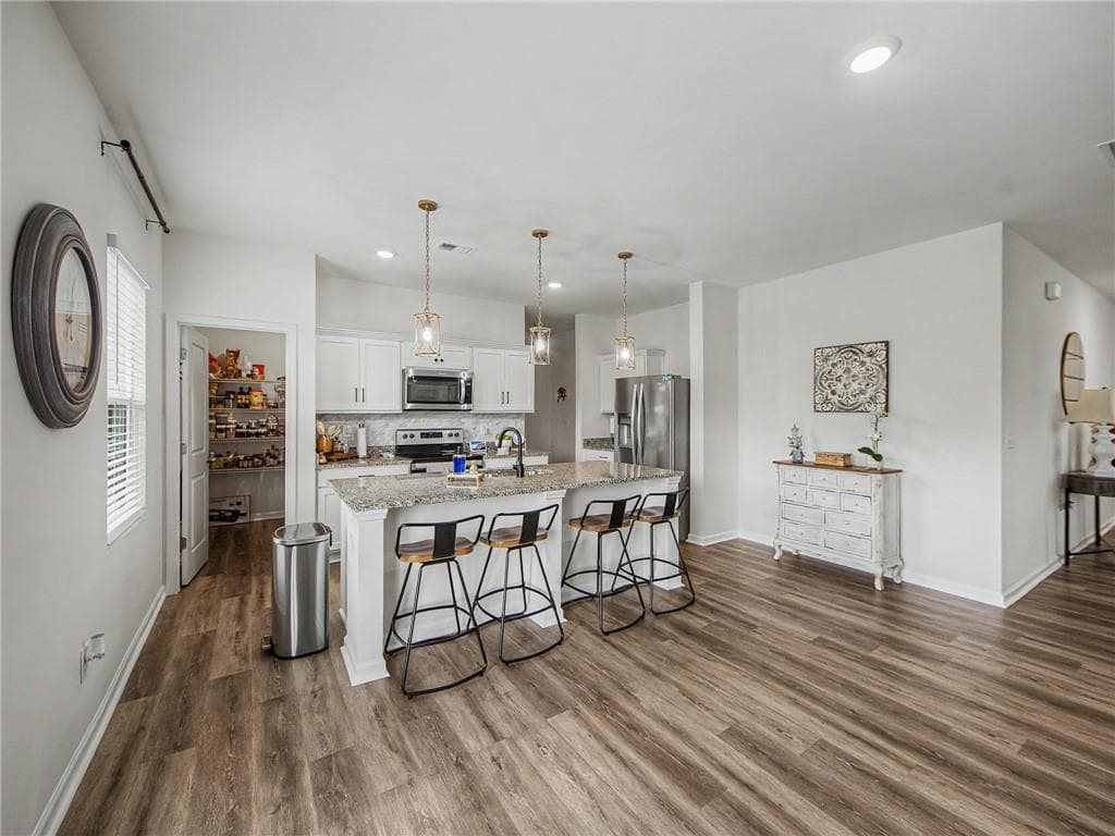 4 bedroom, 3 bathroom, 2,132 sq ft single family residence for sale at 409 Matera Drive, Cartersville, GA 30120 — photo 10