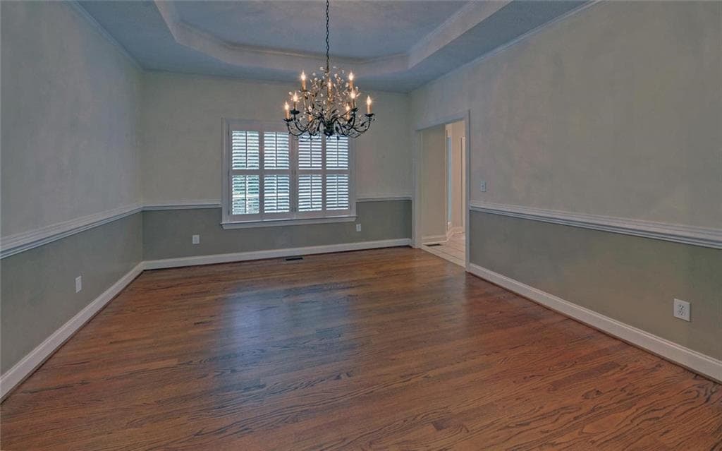 3 bedroom, 4 bathroom, 4,324 sq ft single family residence under contract at 4151 Summit Chse, Gainesville, GA 30506 — photo 7