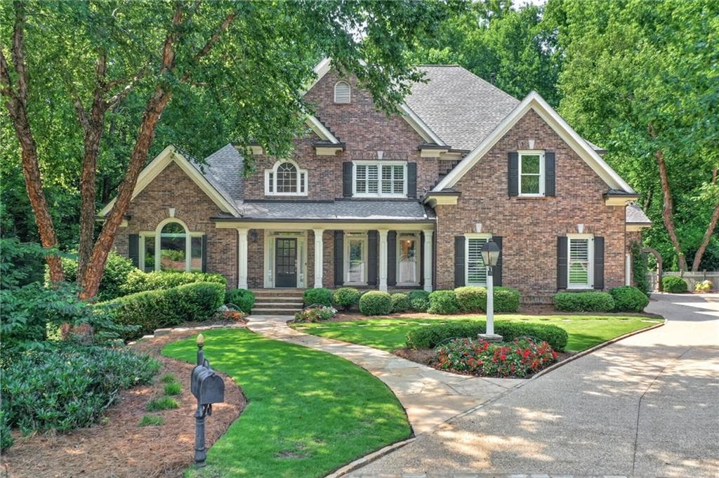 745 La Tour Drive, Sandy Springs, GA 30350 — most recent listing photo