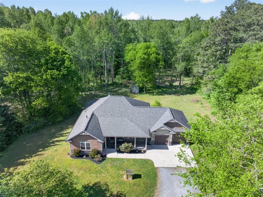 4 bedroom, 4 bathroom, 3,658 sq ft single family residence for sale at 845 New Hope Church Road, Dalton, GA 30721