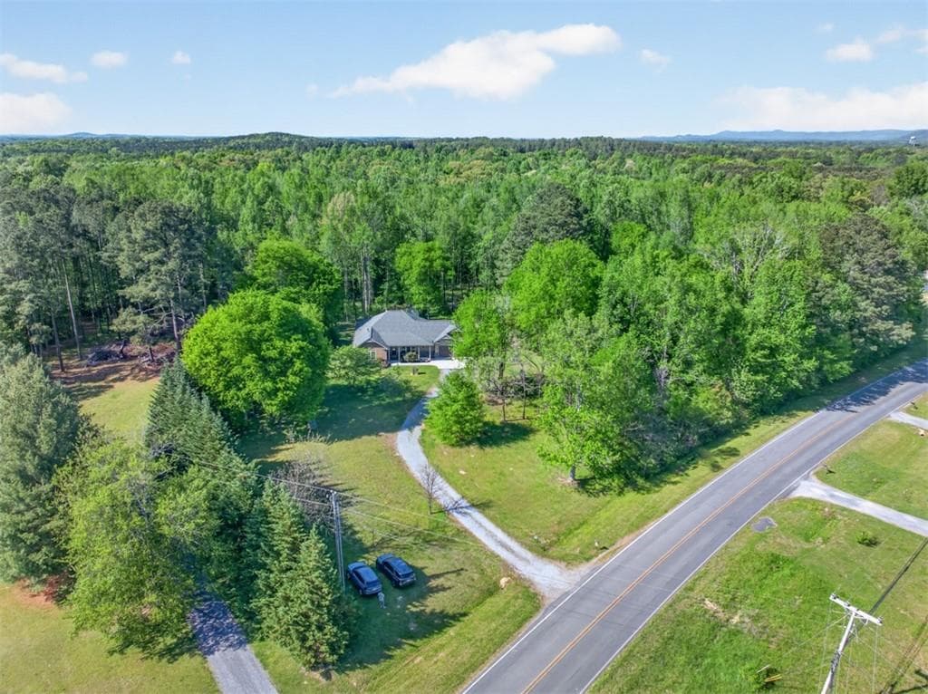 4 bedroom, 4 bathroom, 3,658 sq ft single family residence for sale at 845 New Hope Church Road, Dalton, GA 30721 — photo 7