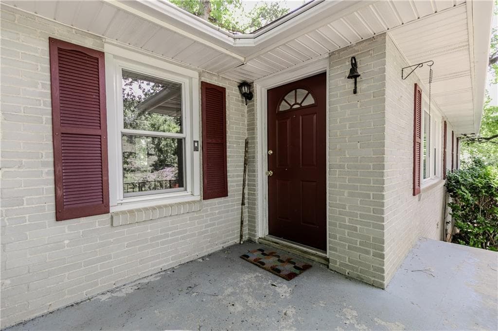 4 bedroom, 2 bathroom, 1,011 sq ft single family residence for sale at 798 Larry Lane, Decatur, GA 30033 — photo 5