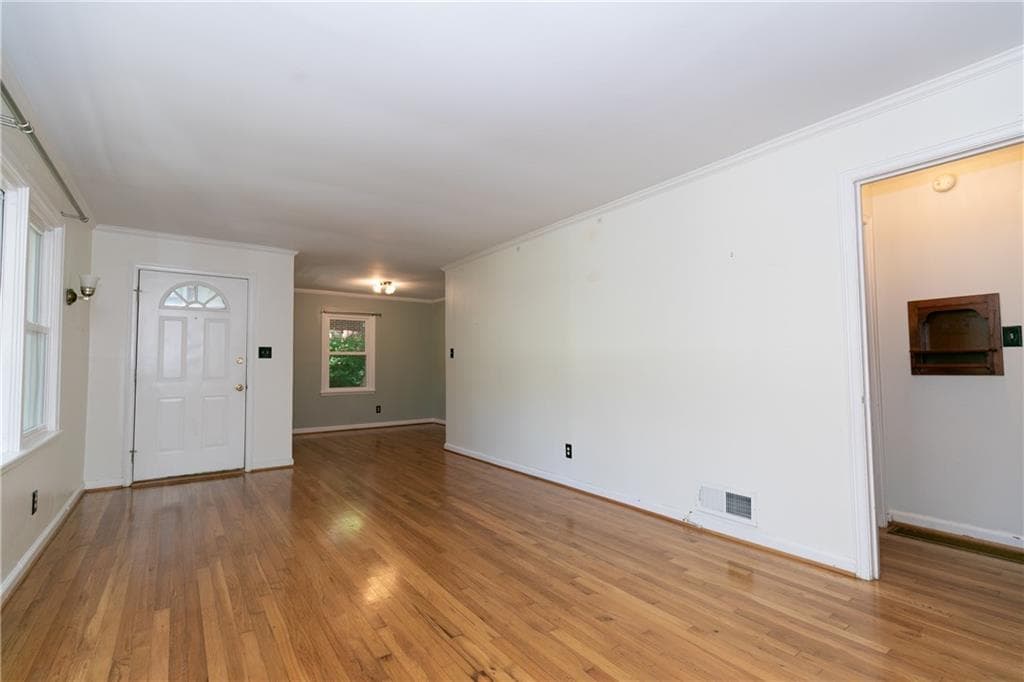 4 bedroom, 2 bathroom, 1,011 sq ft single family residence for sale at 798 Larry Lane, Decatur, GA 30033 — photo 7