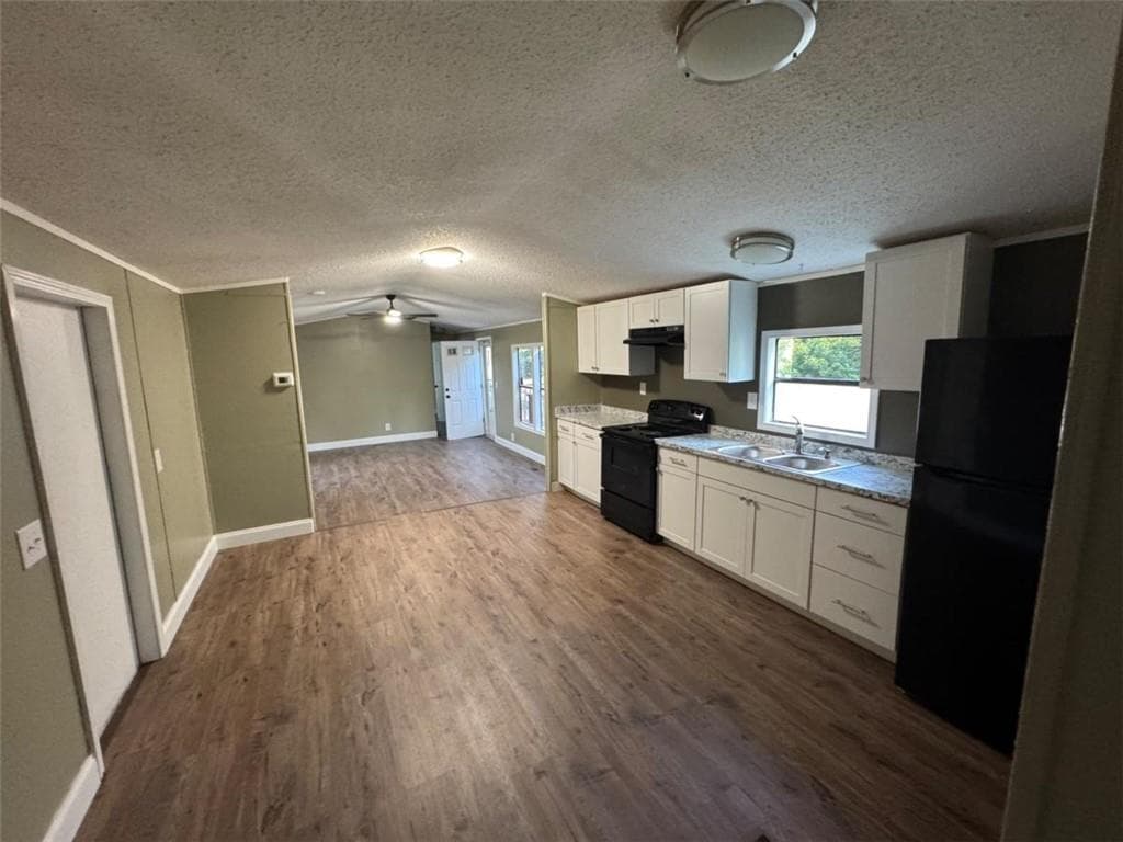 2 bedroom, 2 bathroom, 1,008 sq ft single family residence for sale at 2637 Old Grade Road, Dalton, GA 30721 — photo 7