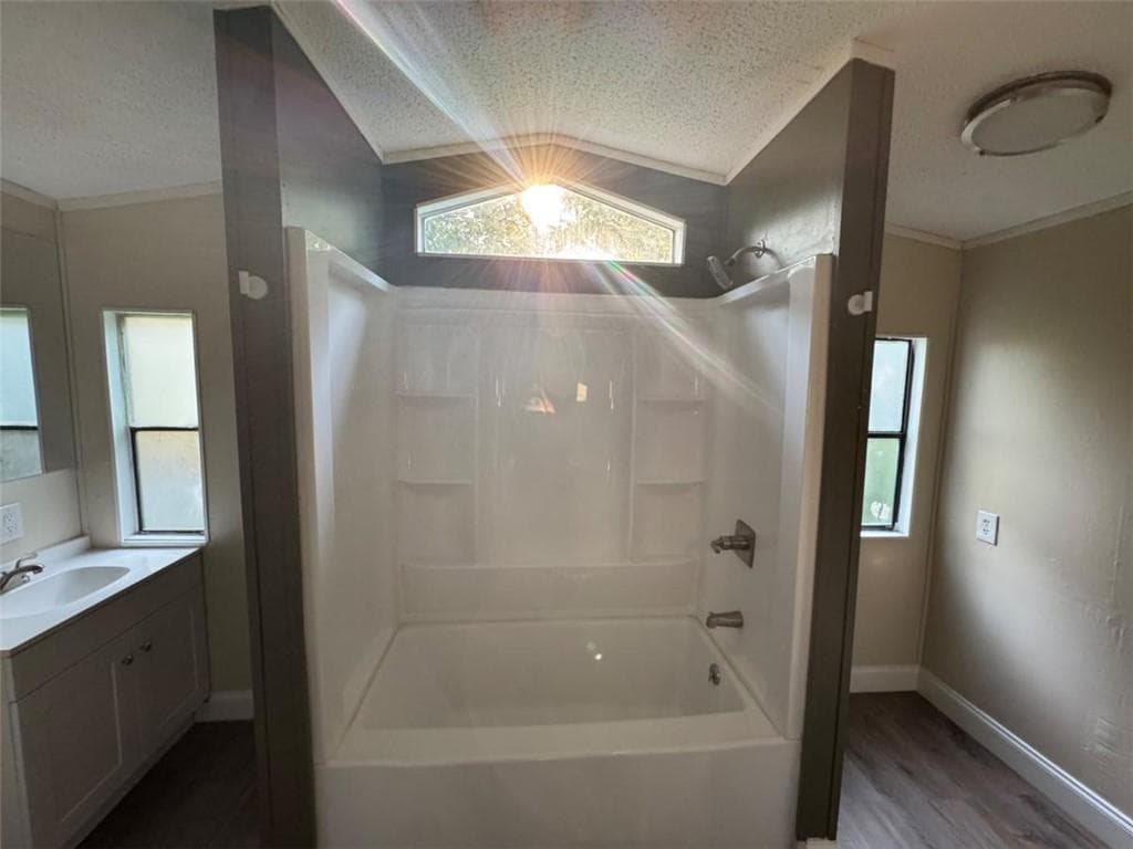 2 bedroom, 2 bathroom, 1,008 sq ft single family residence for sale at 2637 Old Grade Road, Dalton, GA 30721 — photo 10