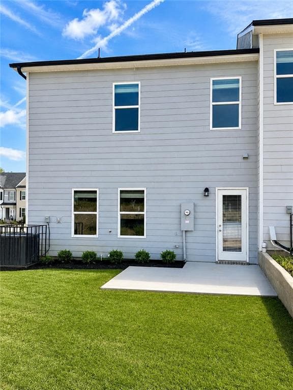 3 bedroom, 3 bathroom, 1,695 sq ft townhouse under contract at 6416 Rosetta Place 48, South Fulton, GA 30331 — photo 2