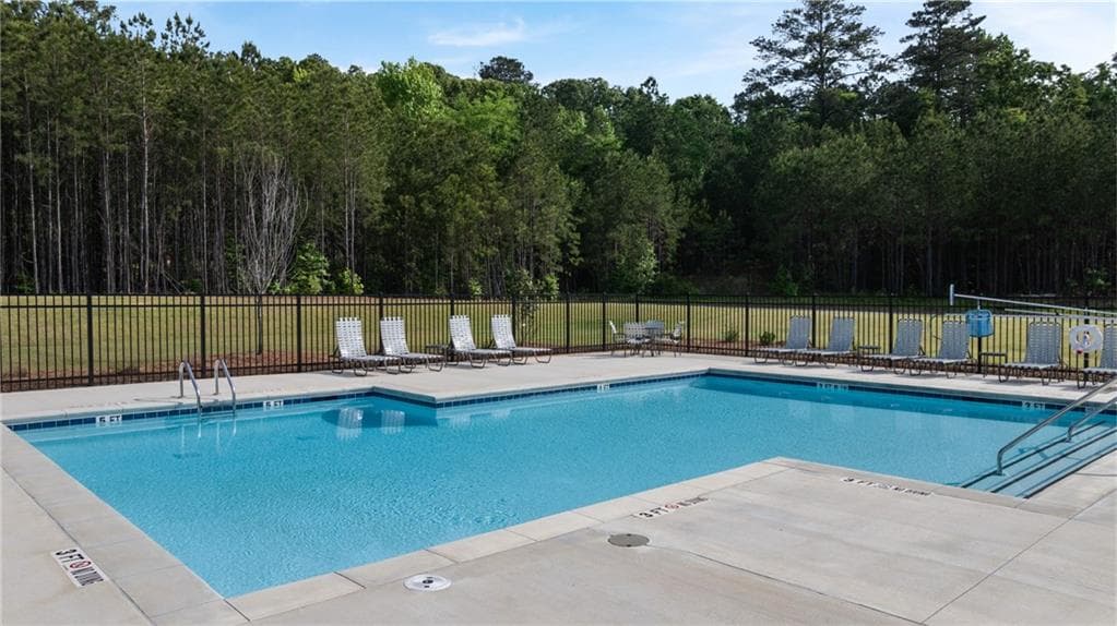 3 bedroom, 3 bathroom, 1,695 sq ft townhouse under contract at 6416 Rosetta Place 48, South Fulton, GA 30331 — photo 4