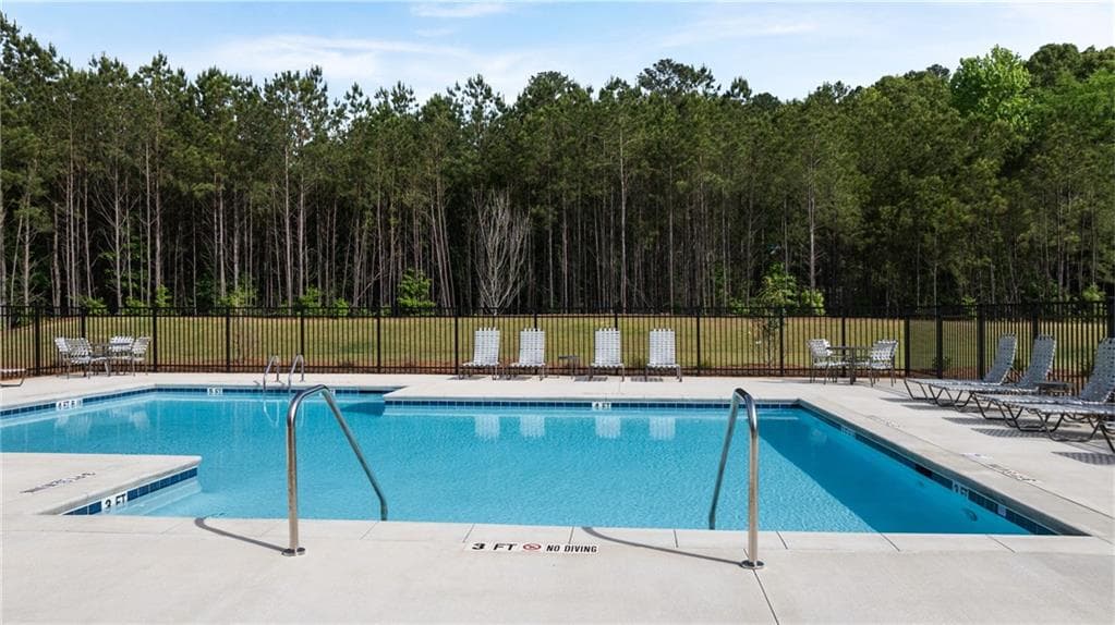 3 bedroom, 3 bathroom, 1,695 sq ft townhouse under contract at 6416 Rosetta Place 48, South Fulton, GA 30331 — photo 5