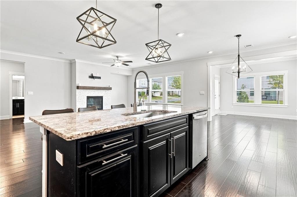 5 bedroom, 3 bathroom, 3,226 sq ft single family residence for rent at 901 Cedar Wing Terrace, Canton, GA 30115 for $3,200 a month — photo 7