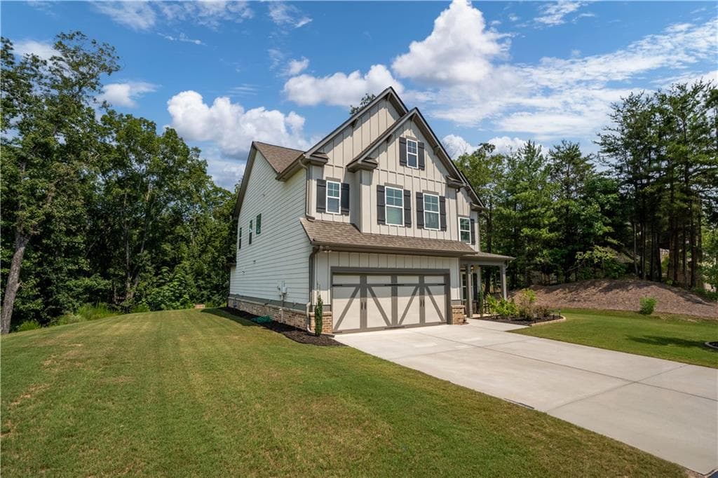 4 bedroom, 4 bathroom, 2,620 sq ft single family residence for sale at 3612 Castoff Court, Gainesville, GA 30506 — photo 3